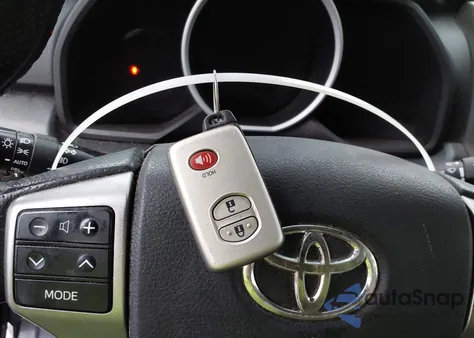 2013 Toyota 4Runner Limited z USA, uszkodzony, nr VIN JTEBU5JR1D5126878